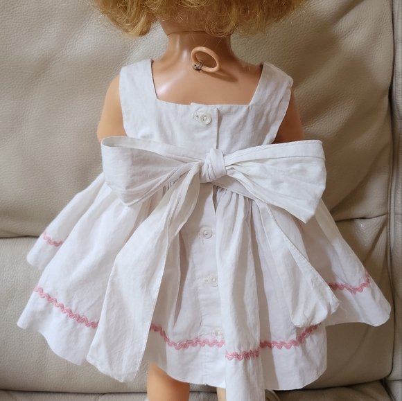 Vintage Chatty Cathy Doll (1960's)-INCLUDING CLOTHES-Voice NOT Working - Picture 6 of 13